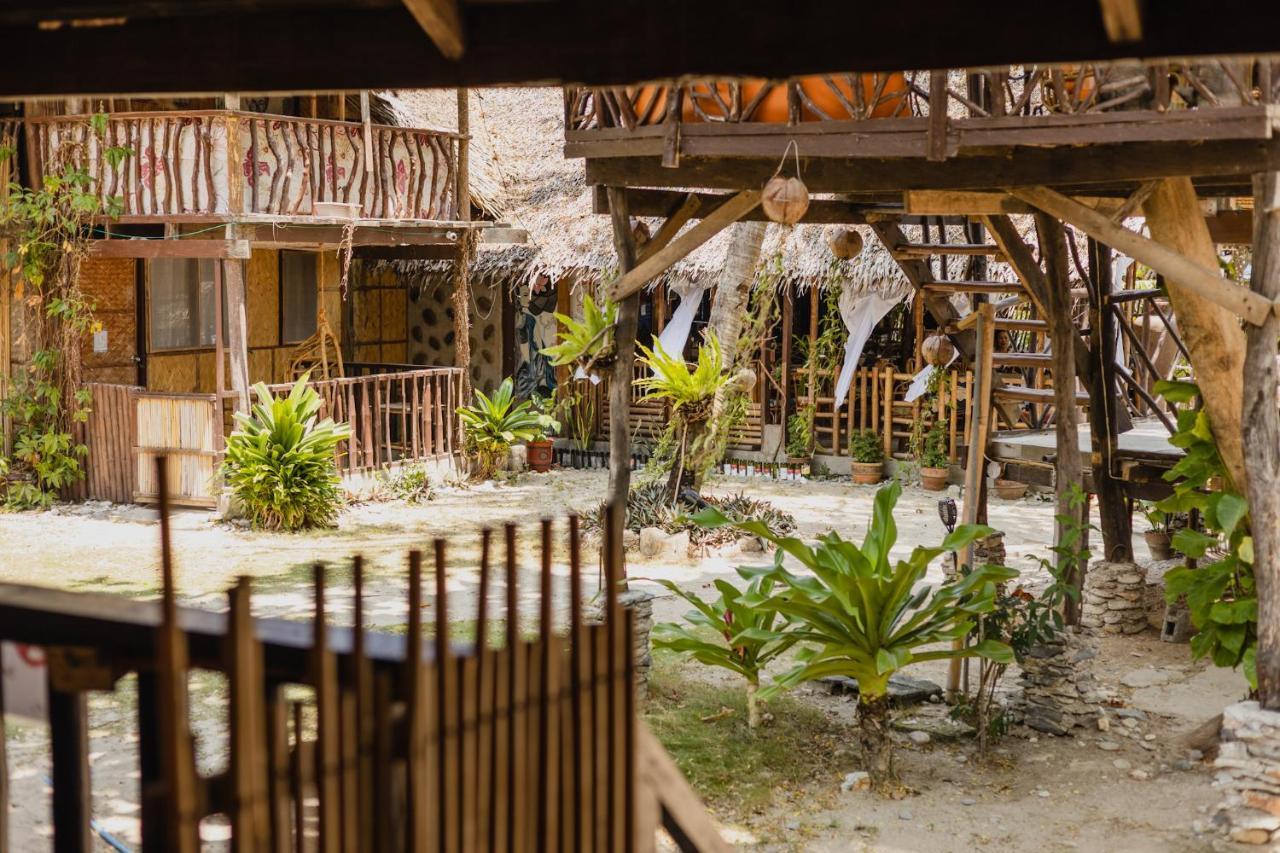 Amami Beach Resort Puerto Galera Eksteriør billede
