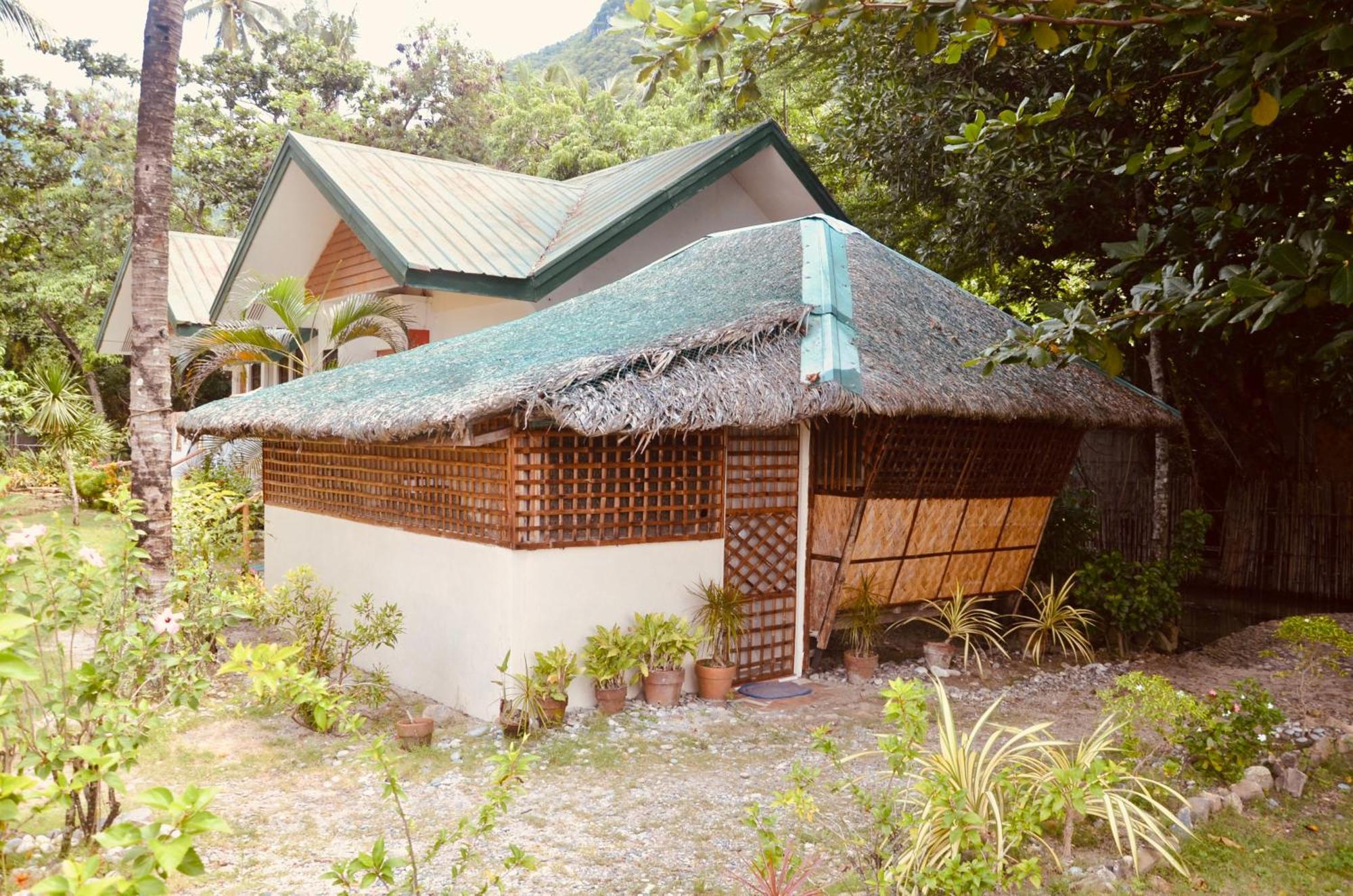 Amami Beach Resort Puerto Galera Eksteriør billede